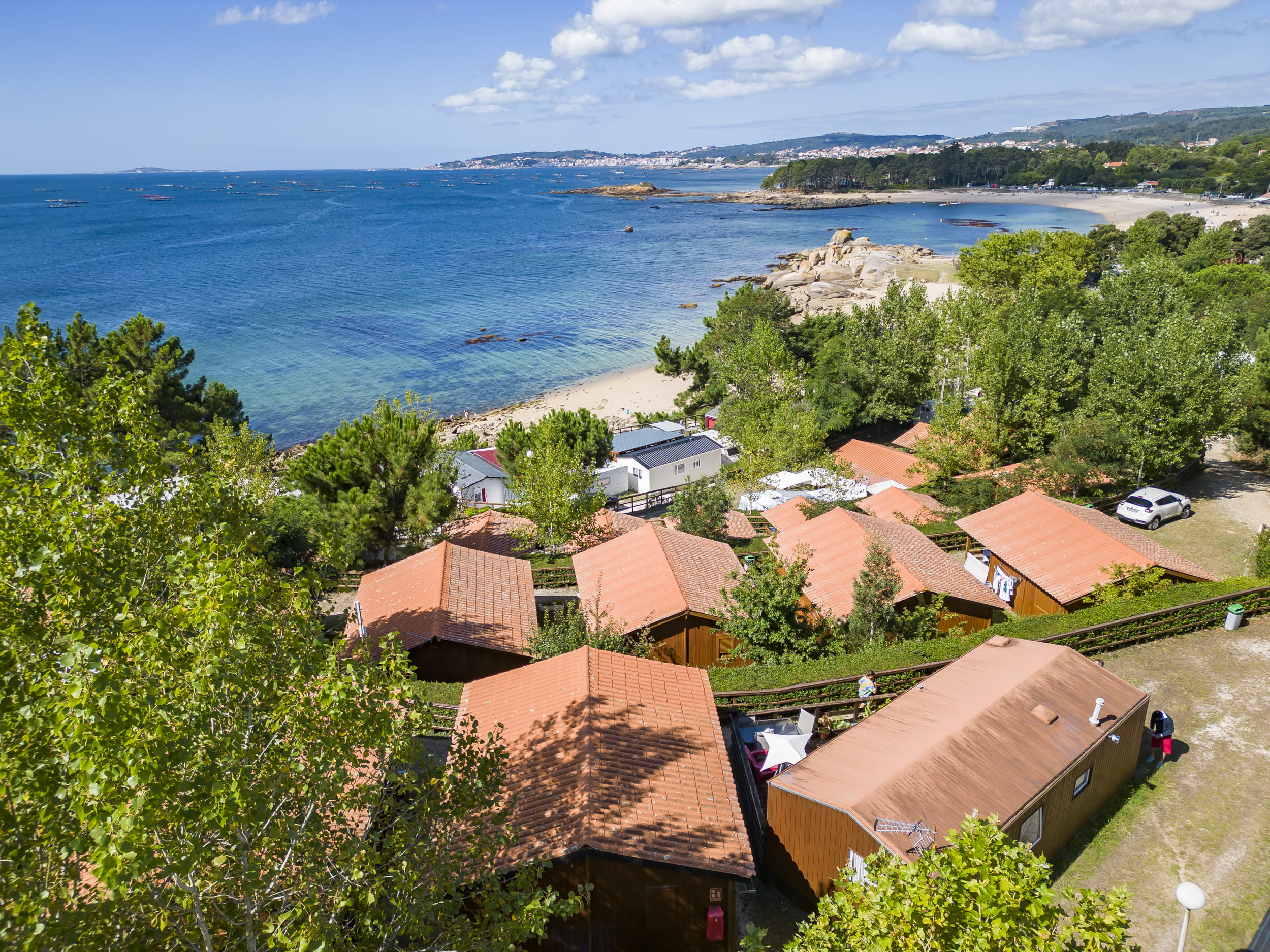 Área de autocaravanas Camping Rural Ría de Arosa 2 en Oleiros, A Coruña